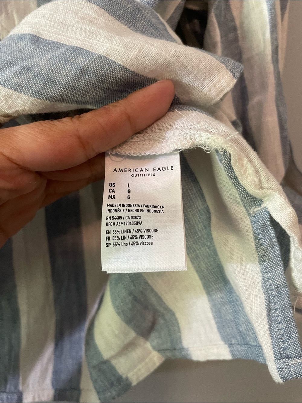 American Eagle Outfitters Blue and White Striped Cropped Button-Up - Picture 6 of 7